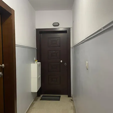 Elegant In Kalamaria, Апартаменты