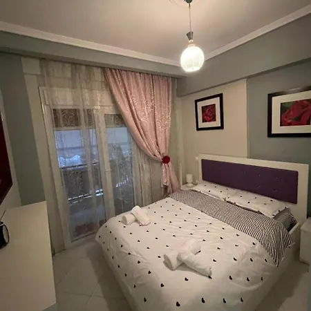 Elegant In Kalamaria, Апартаменты